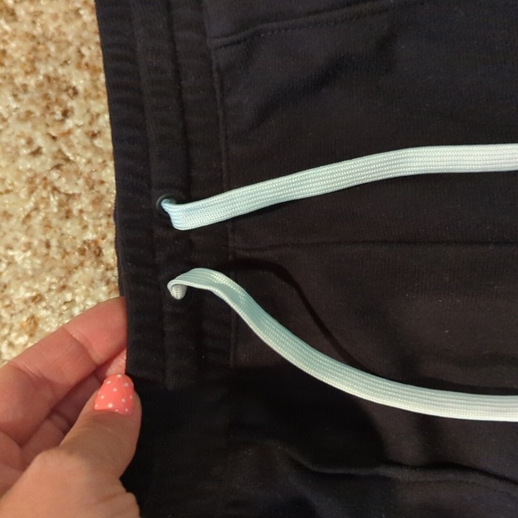 Vans Micro Mini Shorts Women's Size Small Black White Pockets - Picture 4 of 8